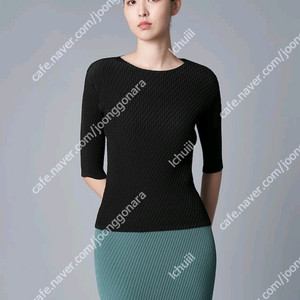 이세이미야케 롬버스 탑