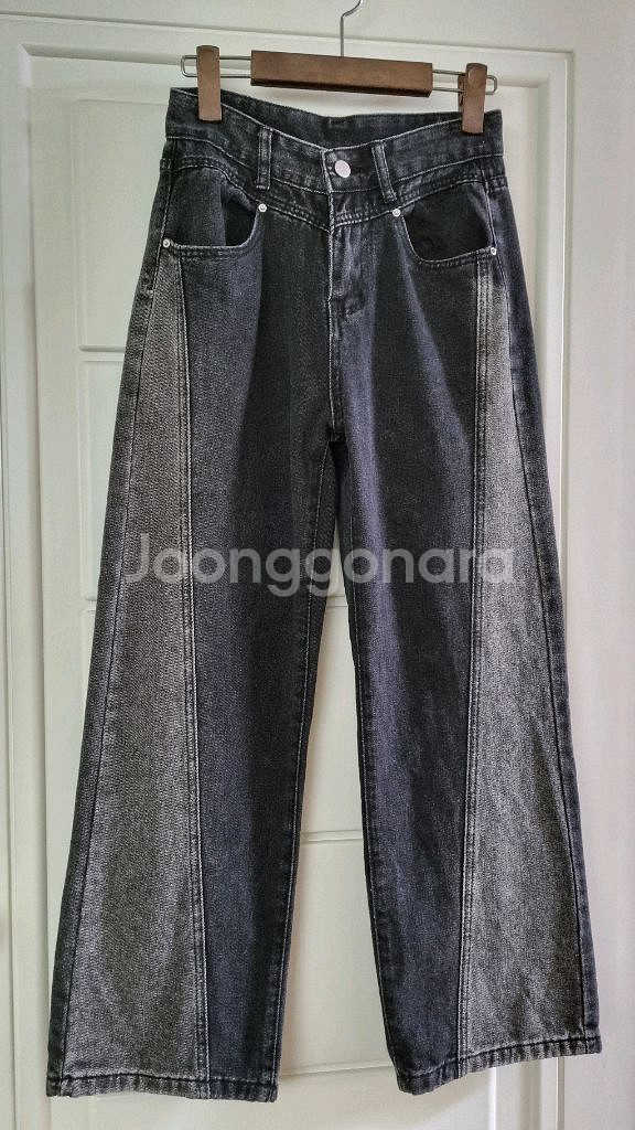 블랙그레이 절개선 세미와이드 청바지--0
