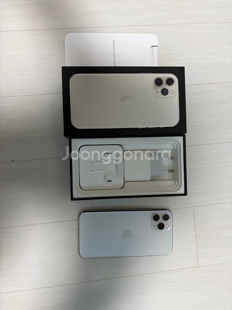 아이폰 11 Pro 실버 256GB 풀박스 구성품미사용--13