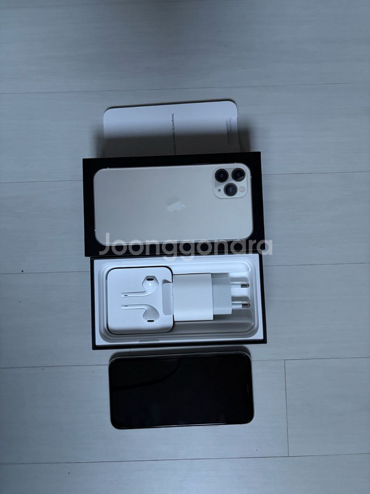 아이폰 11 Pro 실버 256GB 풀박스 구성품미사용--7