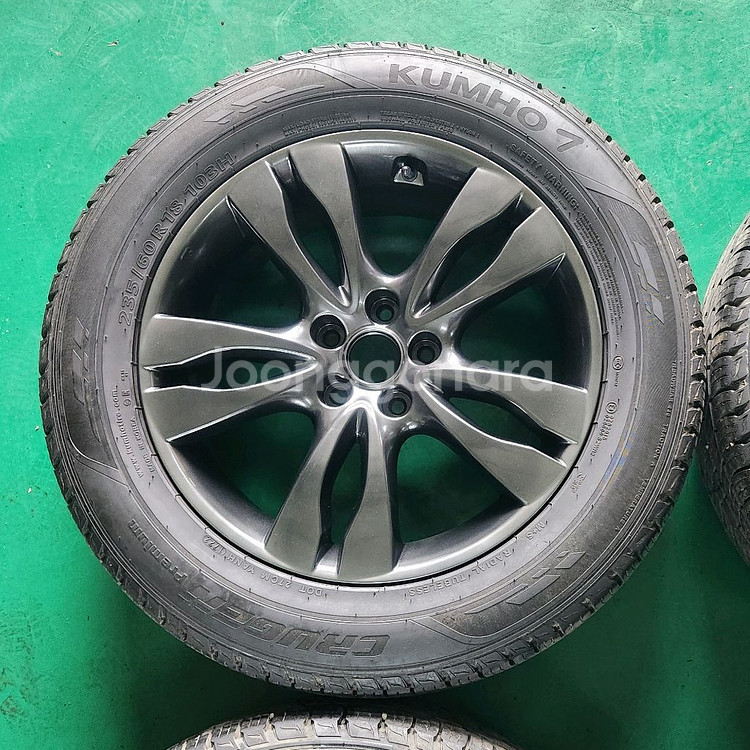 베라크루즈 18인치 고스트크롬 휠타이어 판매--4