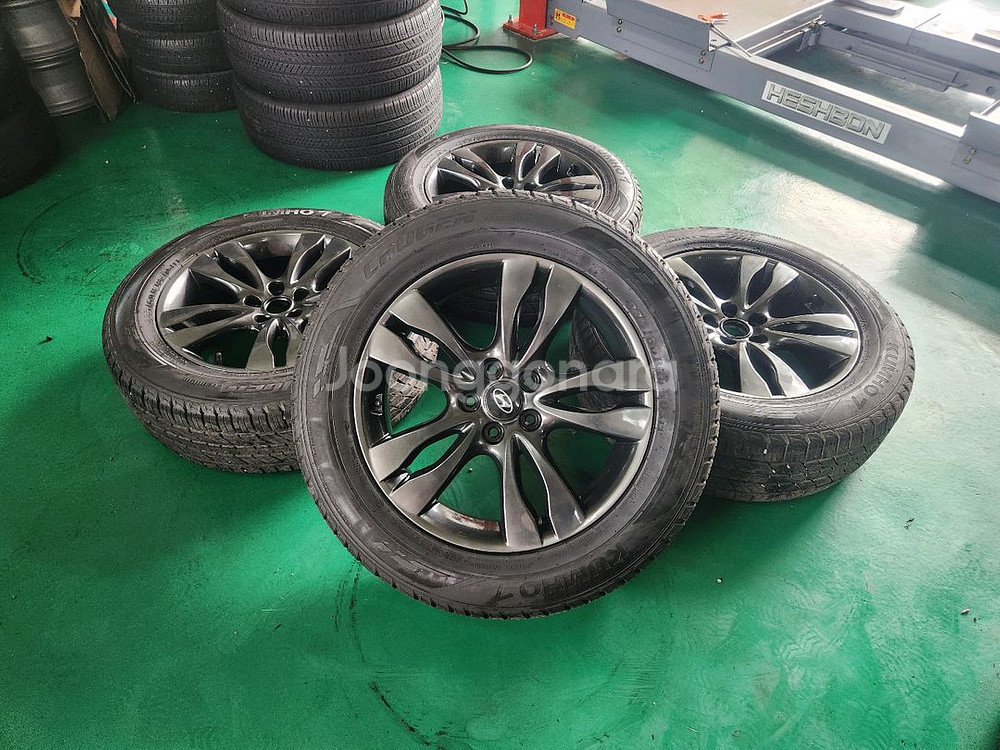 베라크루즈 18인치 고스트크롬 휠타이어 판매--5