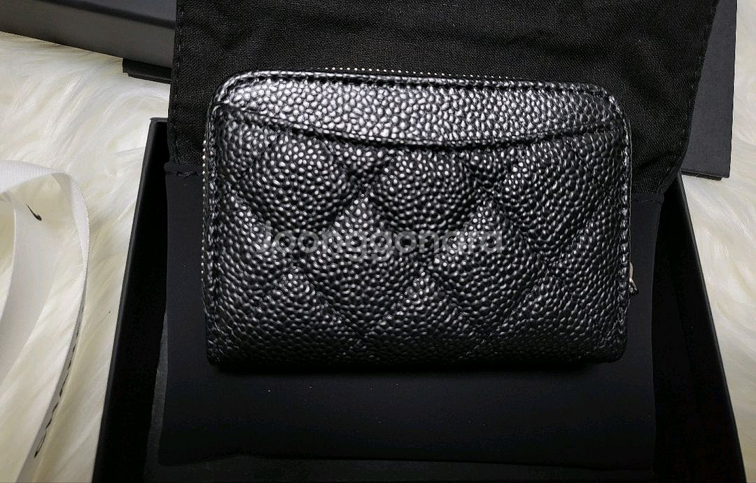 샤넬 지퍼돌이 카드지갑 블랙 캐비어 은장--3