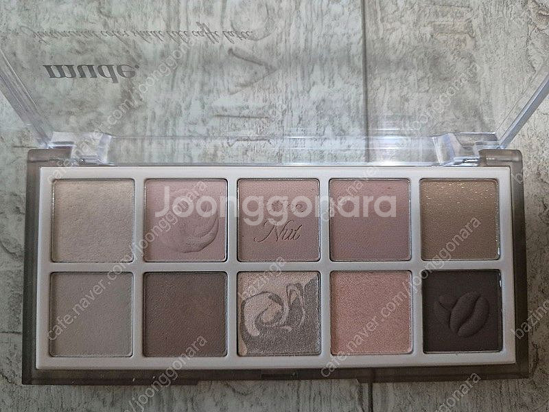 뮤드 토피넛라떼, 클리오 블루밍모브--0