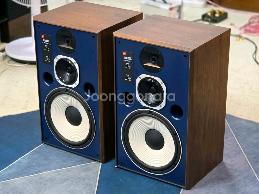JBL 4307 모니터 스피커--2