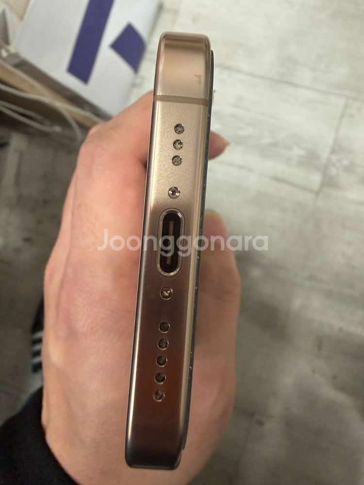 아이폰16프로 256G 데저트 판매--4