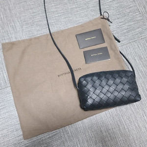 보테가베네타 인트레치아토 크로스백 금장 숄더백 미니백