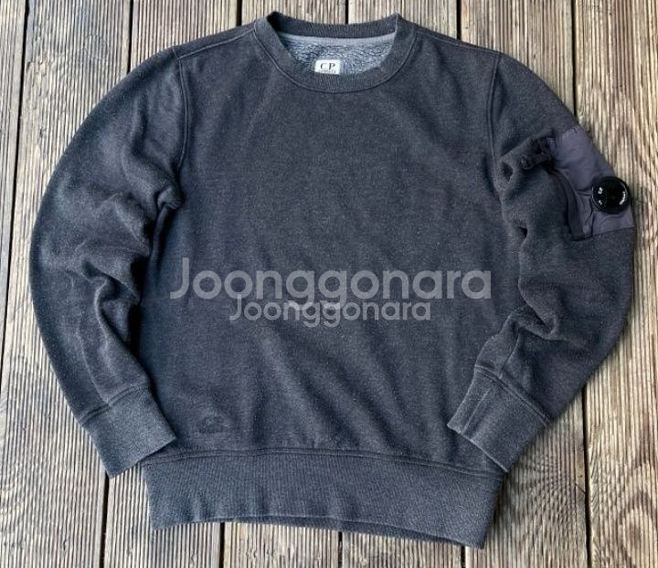 씨피컴퍼니 CP컴퍼니 맨투맨 90/S--0