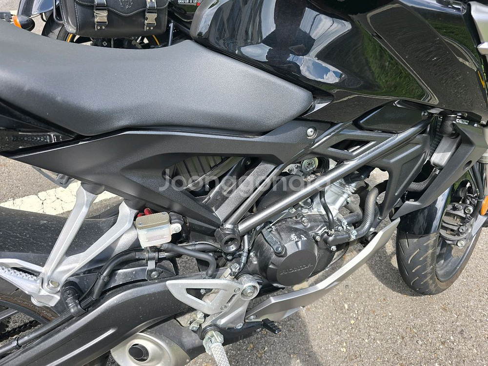 19년식 혼다 cb125r 27xxkm--3