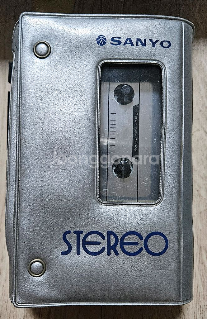 산요 M4430 벽돌 워크맨 작동품 판매 합니다.--0