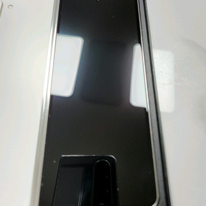 갤럭시 폴드5 512GB 팝니다~[하자있음]