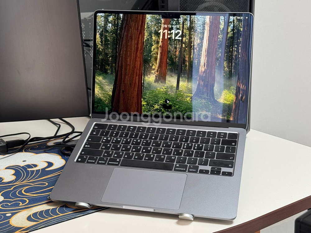 맥북 에어 M2 램 24기가 ssd 256기가--0