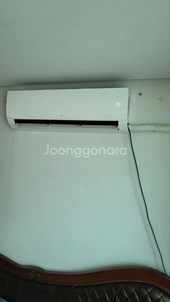 1등급 LG 벽걸이 에어컨 11평 23년제조--0