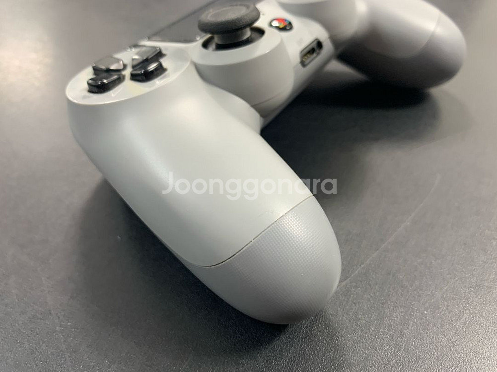 듀얼쇼크4 20주년--1