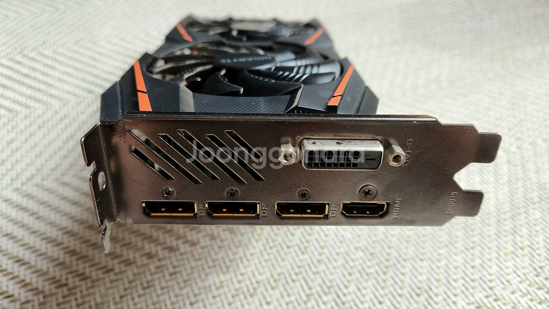 라데온 RX570 GAMING 8GD 외 2개--8