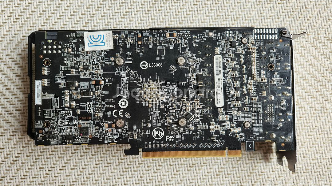 라데온 RX570 GAMING 8GD 외 2개--7