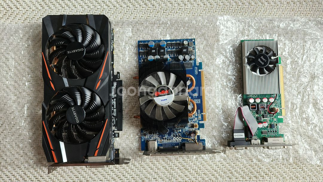 라데온 RX570 GAMING 8GD 외 2개--9