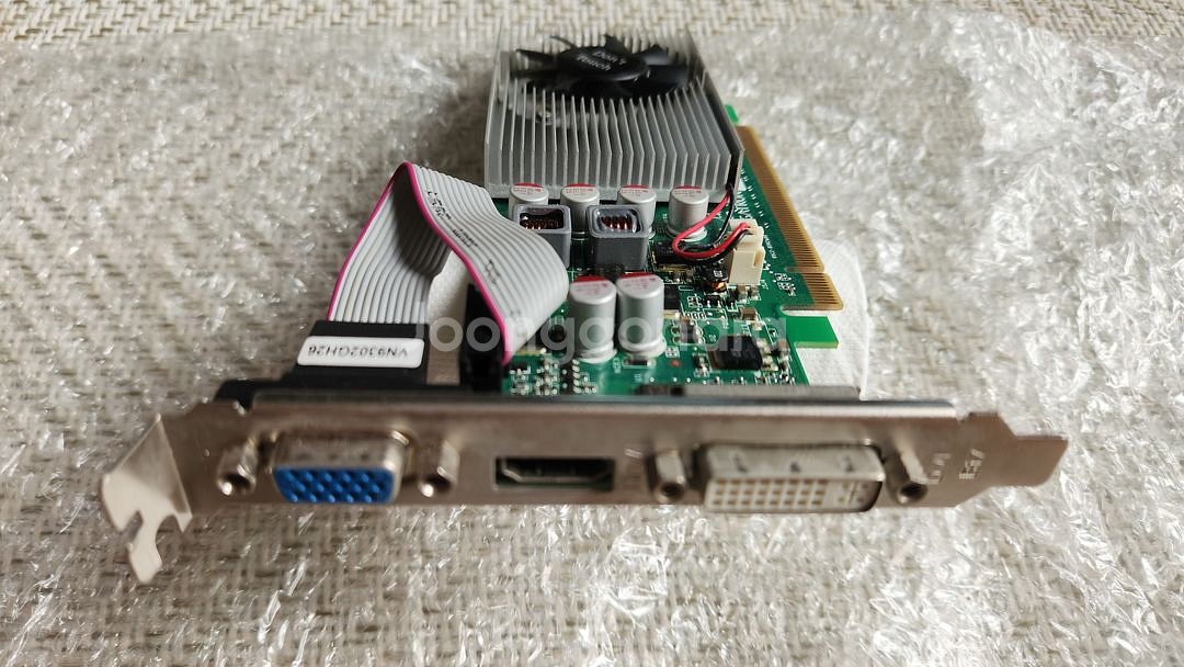라데온 RX570 GAMING 8GD 외 2개--5