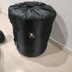 꼼지락 차박 매트 판매 합니다. (싼타페 MX5 용)