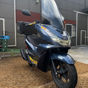 혼다 Pcx125 ABS 22년형 3만Km 판매합니다.