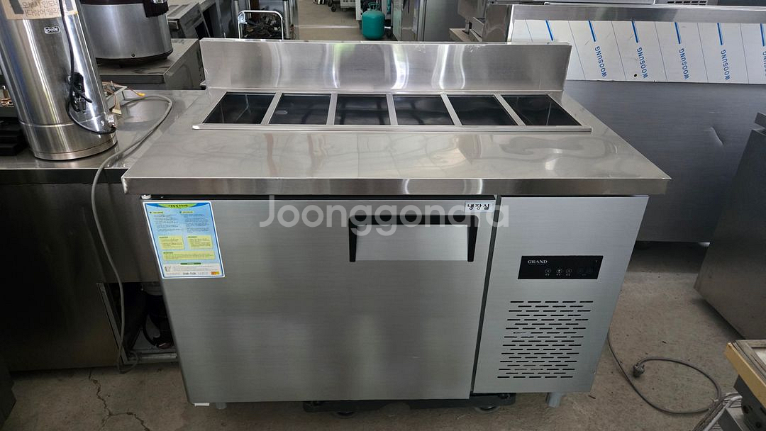 [판매]2023년11월우성 앞작업대 반찬냉장고1200--5
