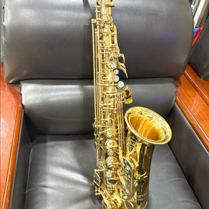 퀠른 883 알토 색소폰