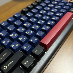 프리플로우 아콘 M1 PRO TKL 저소음축 이클립스