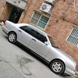 벤츠 e230 w210