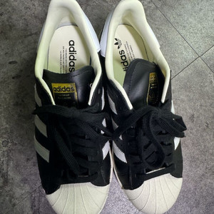 아디다스 슈퍼스타82 FI 코어 블랙(250mm)