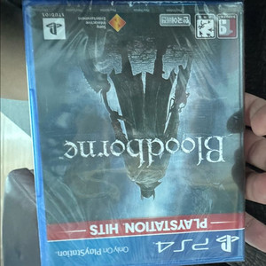 플스4 블러드본 미개봉 새제품