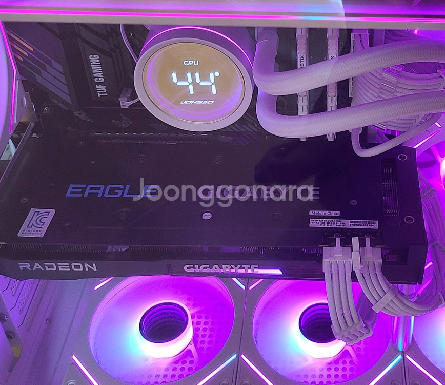 라이젠 5700x,b550보드,3200mhz 16x2--0