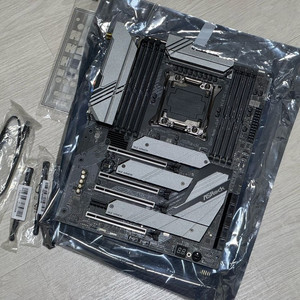 i9 7900x, x299 creator