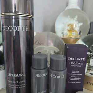 데코르테 리포솜 리퀴드 트리트먼트 170ml