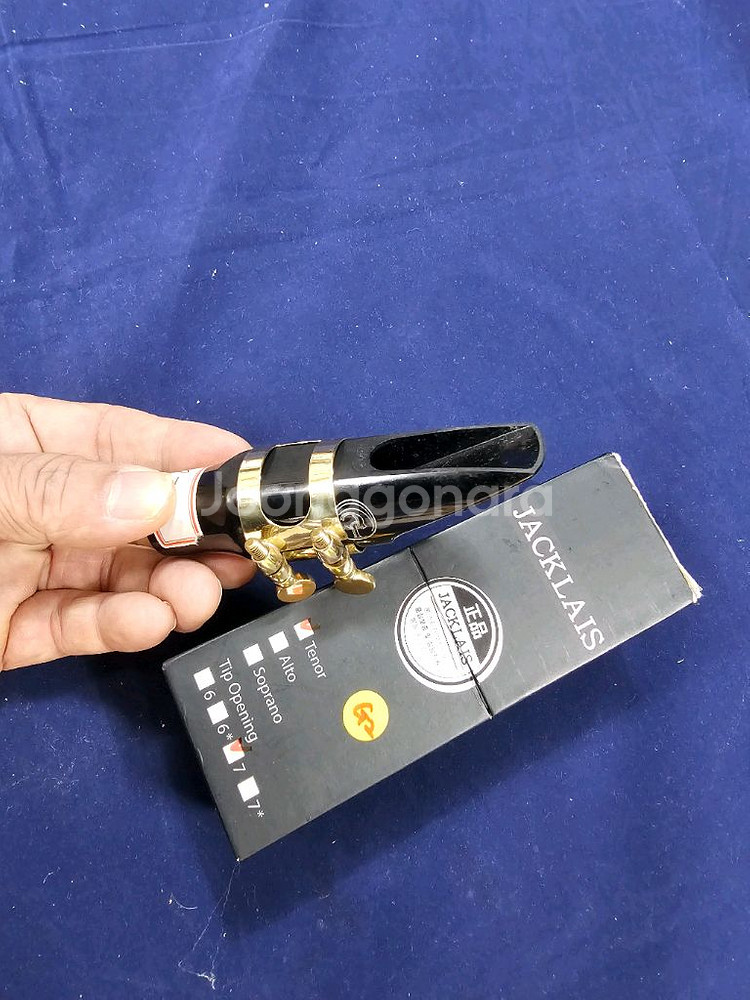 테너 에본느 중고색소폰+메탈마우스피스포함--8