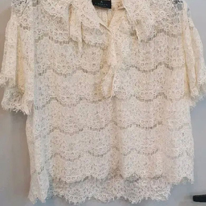 한섬 랑방레이스블라우스82상태깨끗좋아요 이쁩니다상태굿