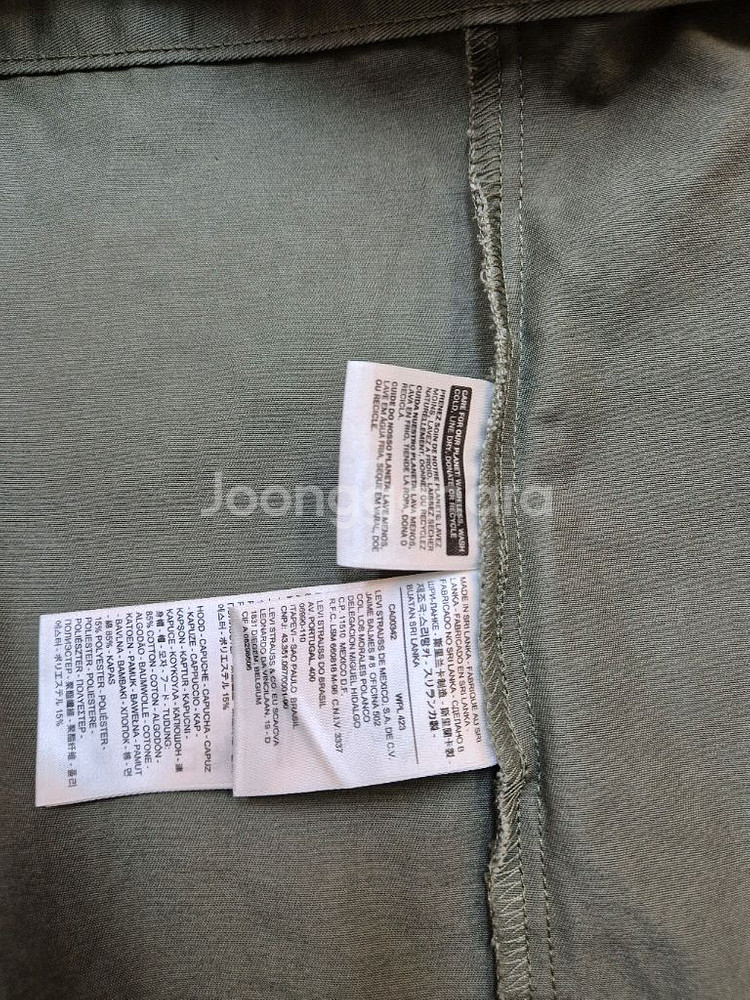 리바이스 후드 야상 카키색 L사이즈 점퍼입니다. 후드와--3