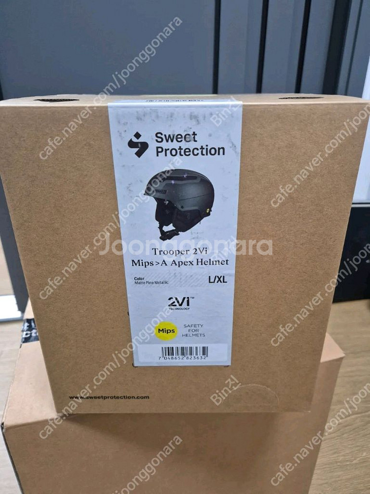 스윗프로텍션 헬멧 L/XL판매합니다.--4