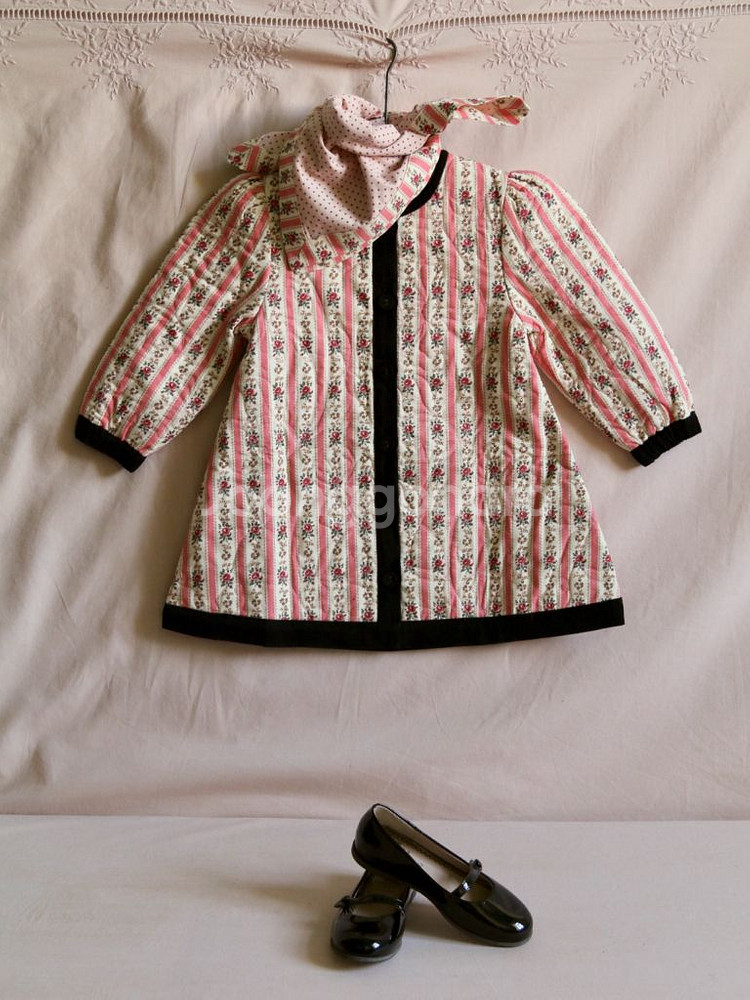 (새상품, 정품) 봉주르 다이어리 양면 코트 8y--0