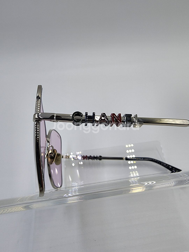 넬 CH4283 버터플라이 틴트 선글라스--3