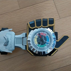 가면라이더 위저드 드래곤타이머 판매합니다. 이미지