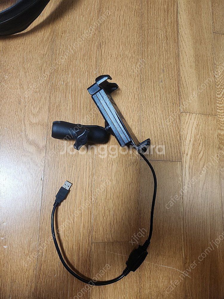 휴대퐁 충전 거치대 RAM 램마운트 무선충전 퀵그립--3