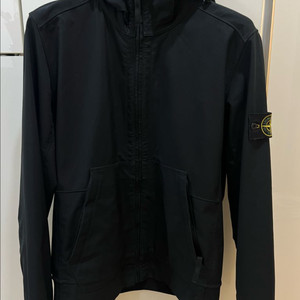 스톤아일랜드 소프트쉘 블랙 M