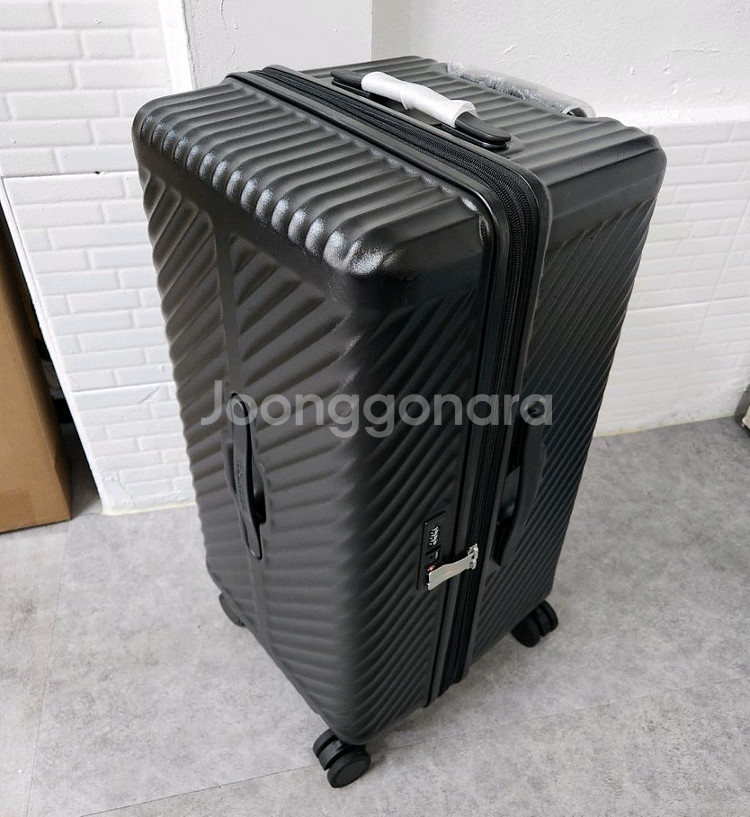 (새상품) 브라이튼 로샤인 여행가방 72cm 26인치--3