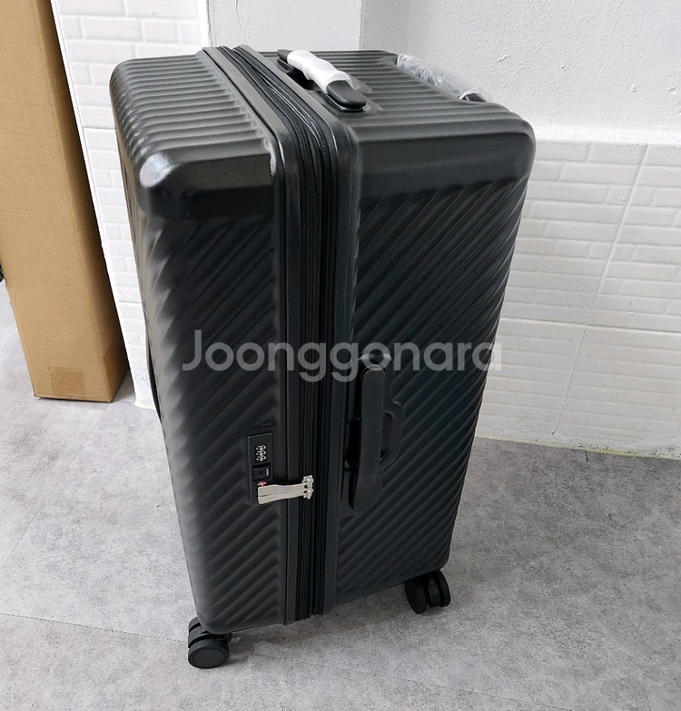 (새상품) 브라이튼 로샤인 여행가방 72cm 26인치--2