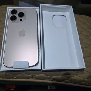 애케플)아이폰16 프로 256G 데저트 리퍼 새상품