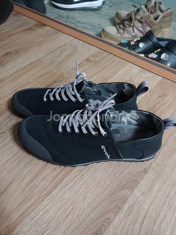 이볼브 클라이밍 신발팝니다--1