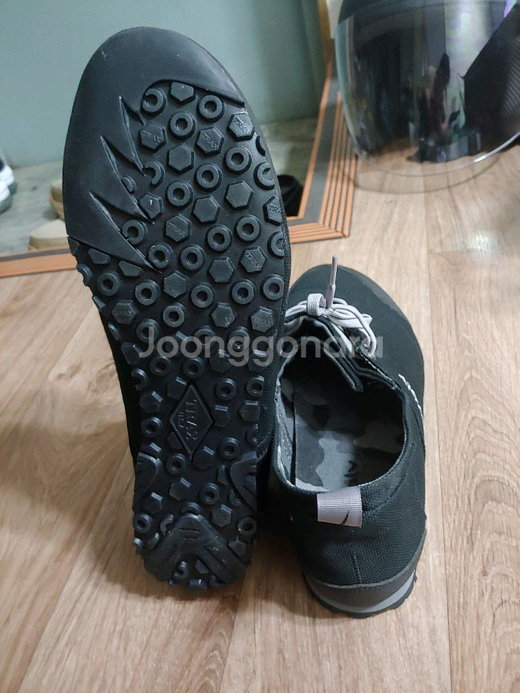 이볼브 클라이밍 신발팝니다--2