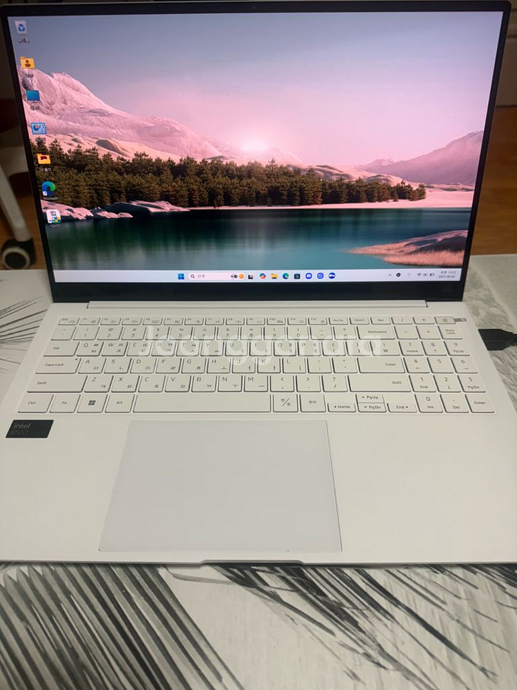 삼성 갤러시북2 프로 SE ai노트북--1