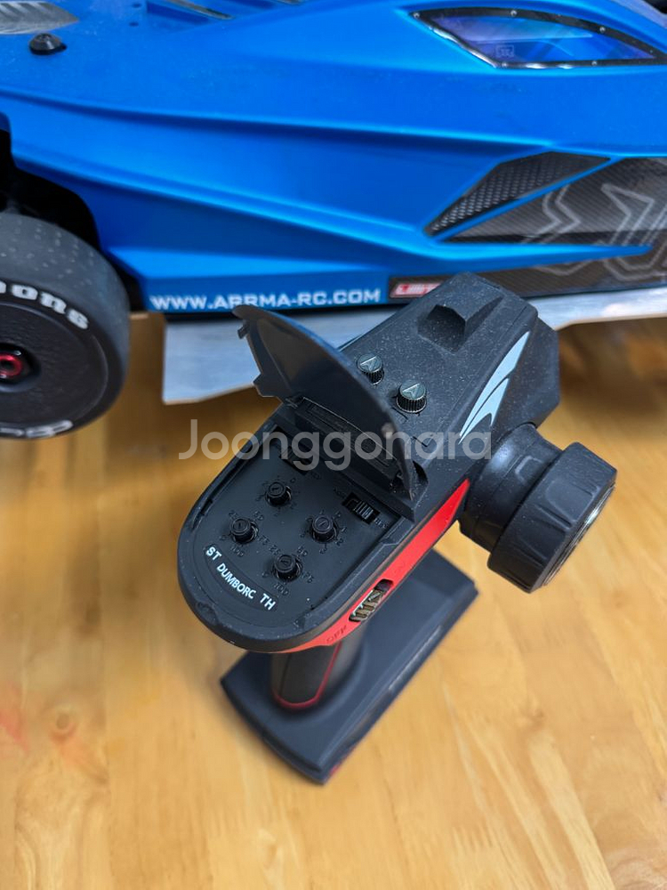 RC카 아르마 리미트리스 6S 1/7 V1--9