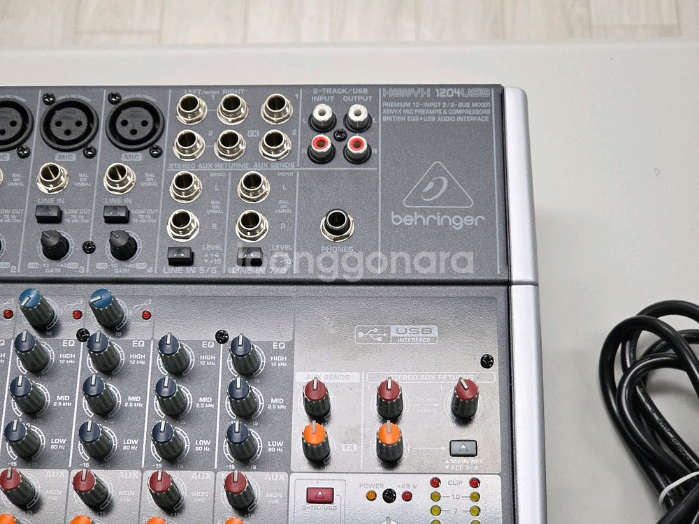 베링거 XENYX 1204USB 아날로그 믹서--1